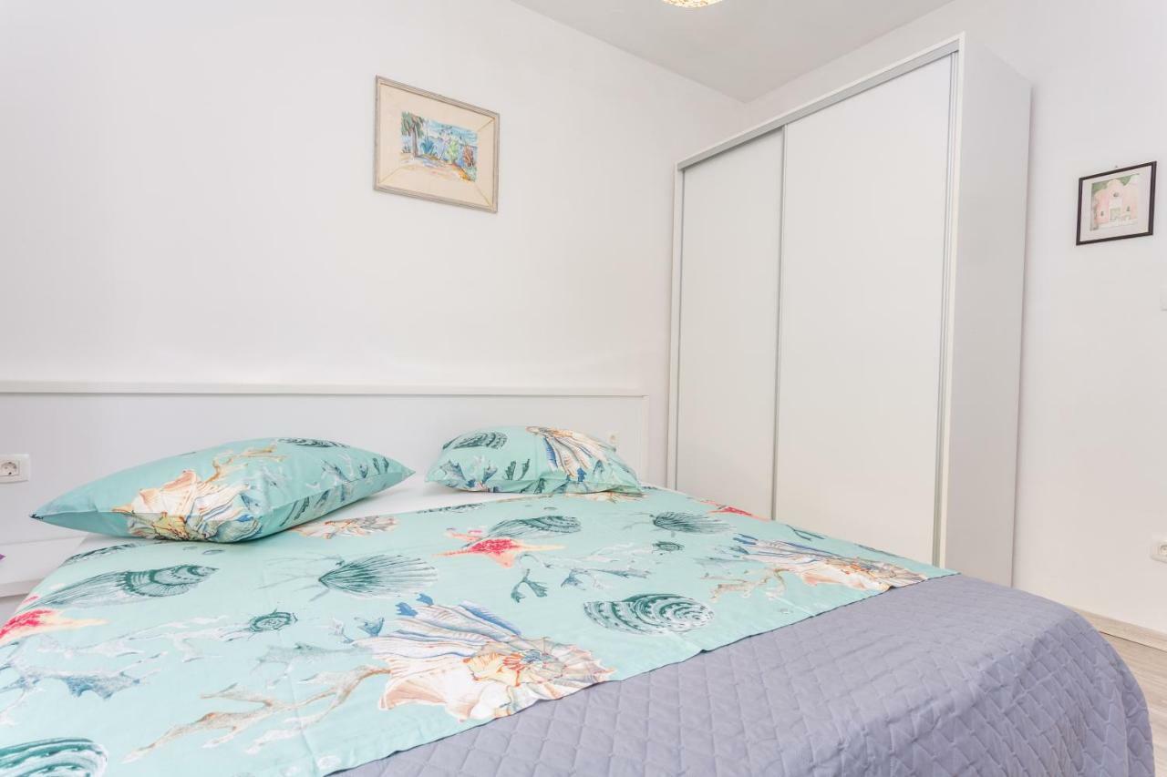 Apartment Branka Kustura 2 赫瓦尔 外观 照片